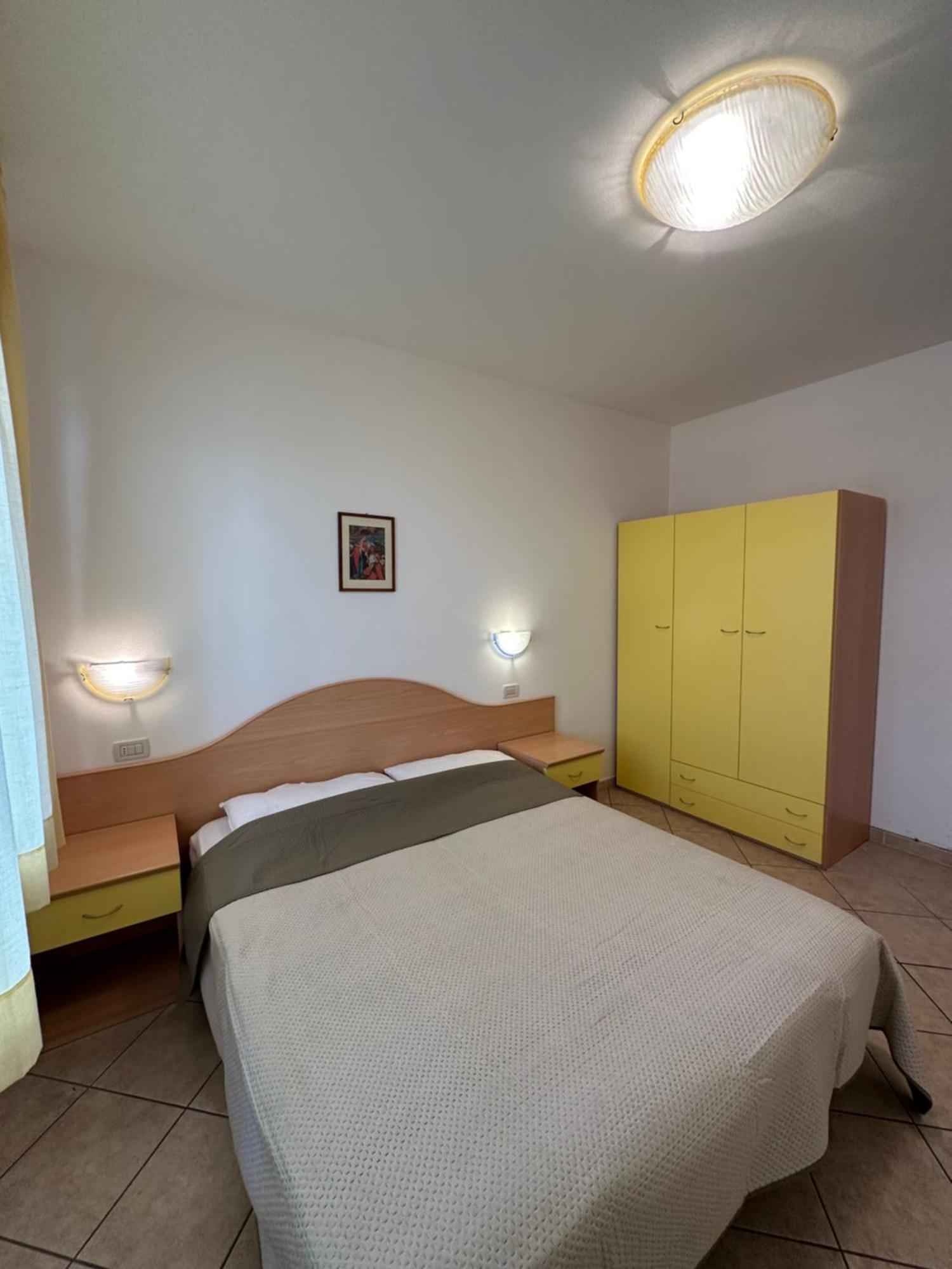 Residence Guardamar - Agenzia Cocal カオルレ エクステリア 写真